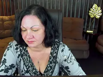 Stripchat Watch Live Sex Cams of IrissMoon