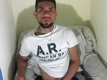Stripchat Best live sex cam show of thomas2wood