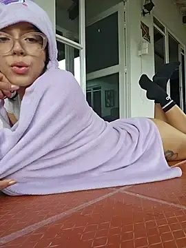 Stripchat Live Sex of Kitty_San_xXx
