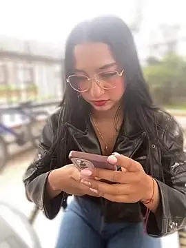 Stripchat Free Porn Cam of Daniela_Pink