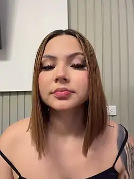 Stripchat Adult Video Chat of Beella1_