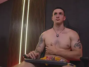 Stripchat Free Porn Cam of JacksonOlsenn