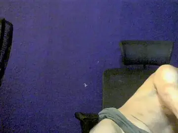 Stripchat Free Porn Cam of JockNThirsty