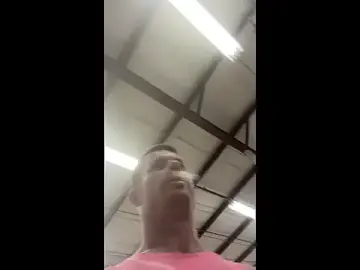 Stripchat Sex Cam of JockNThirsty