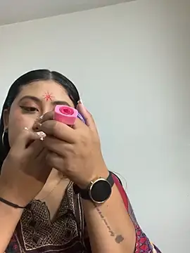 Stripchat Free Porn Cam of kalpanaaishaa