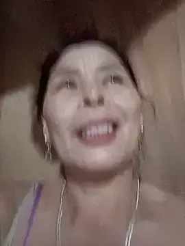 Stripchat Free Live Porn of Kiki_sexyy