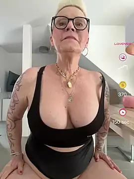 Stripchat Adult Webcam of German_Milf