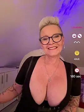 Stripchat Free Porn Cam of German_Milf