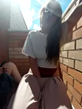 Stripchat Live Porn of caressyourself
