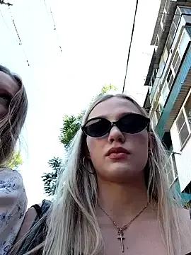 Stripchat Free Live Porn of caressyourself