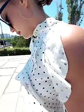 Stripchat Best live sex cam show of caressyourself