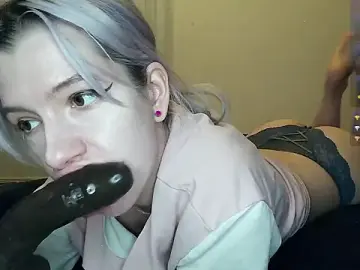 Stripchat Free Live Porn of cruellagoth666