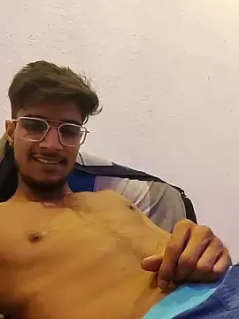 Stripchat Live Porn of kaushikhotty