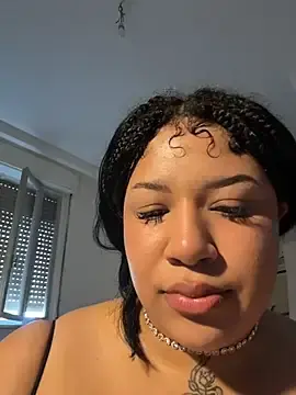 Stripchat Nude Webcam of SashaLiciosa_