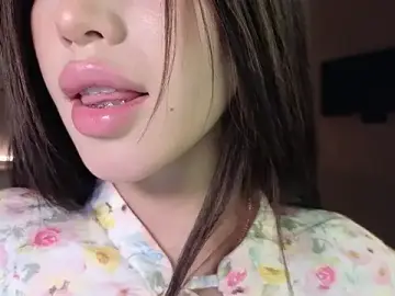 Stripchat Live Sex of Ella_lee15