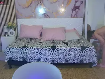 Stripchat Nude Webcam of IvyShine7