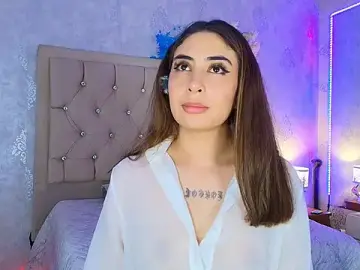 Stripchat Sex Cam of nini_love01