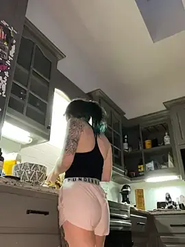 Stripchat Live Sex Cam of psilybaby