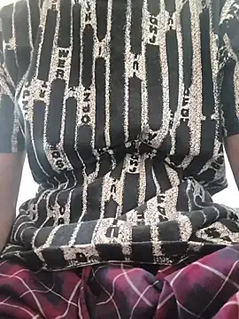 Stripchat Watch Live Sex Cams of xaviersbrowndick