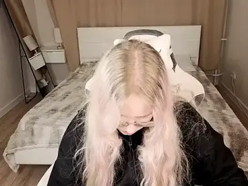 Stripchat Free Live Porn of Yungsatou