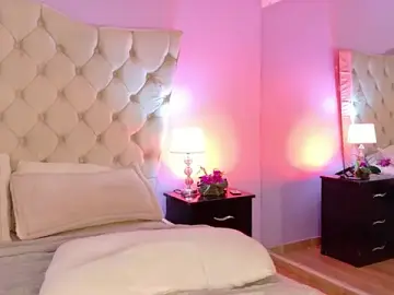 Stripchat Best live sex cam show of CarolineNasty