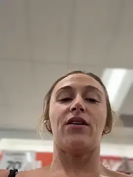 Stripchat Free Porn Cam of lunagirl13