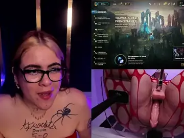 Stripchat Free Porn Cam of Sayreth_