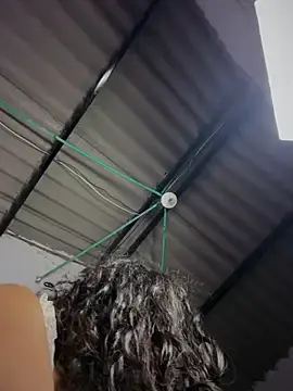 Stripchat Live Sex of Simone_Miller
