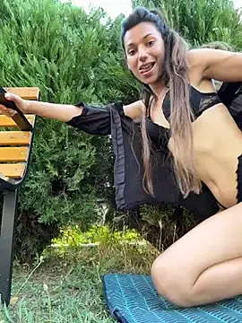 Stripchat Best Webcam of -_MiaQueen_-