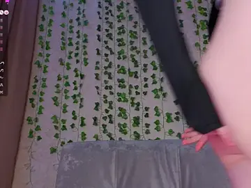 Stripchat Free Porn Cam of c0ralynx