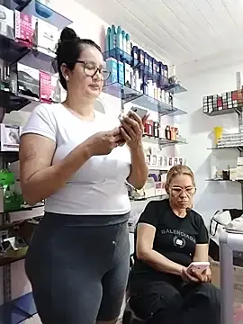 Stripchat Free Live Porn of keilymadam