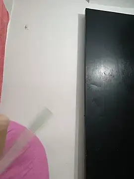 Stripchat Watch Live Sex Cams of kingofqueenxxx