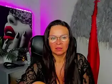 Stripchat Sex Chat of HelenLuxx