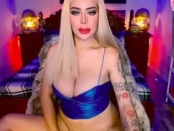 Stripchat Free Live Porn of _QueenGoddess_