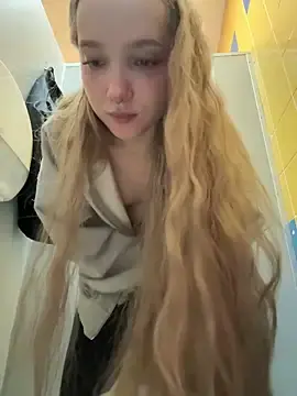 Stripchat Live Sex Cam of bambi_lu