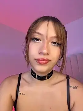 Stripchat Live Sex Cam of Alison_Ivanova