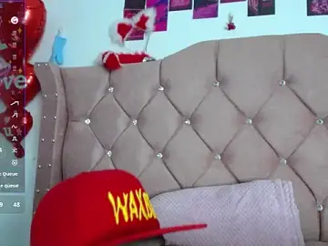 Stripchat Sex Cam of nat_evans8