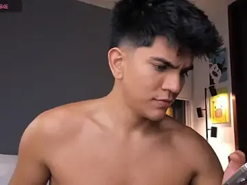 Stripchat Live Porn of OnlySantty