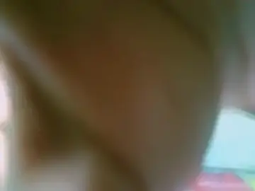 Stripchat Free Porn Cam of IndianLipstickLuna
