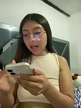 Stripchat Sex Cam of Sara-cooper2