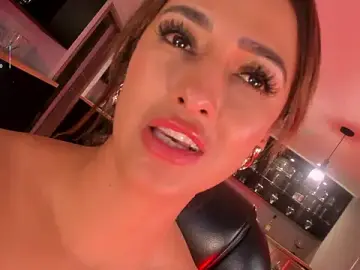 Stripchat Watch Live Sex Cams of SofiaReyes1