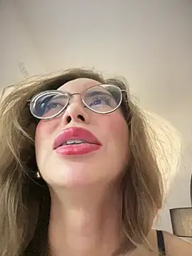 Stripchat Free Porn Cam of Ivysnow
