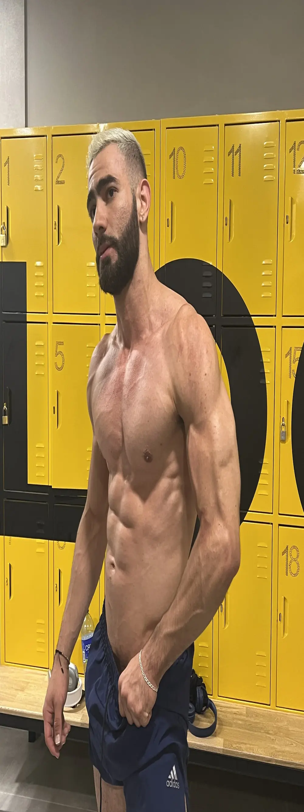 Austin_bolt