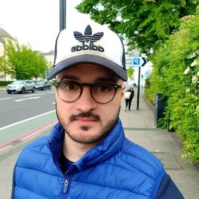 Levarboy