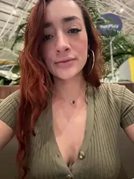 Stripchat Free Live Porn of ariiel_