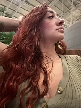 Stripchat Adult Video Chat of ariiel_