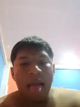 Stripchat Best live sex cam show of Tu_papi_69_