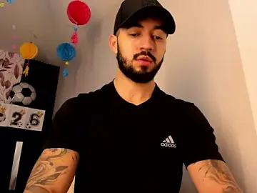 Stripchat Watch Live Sex Cams of MarkWalker__