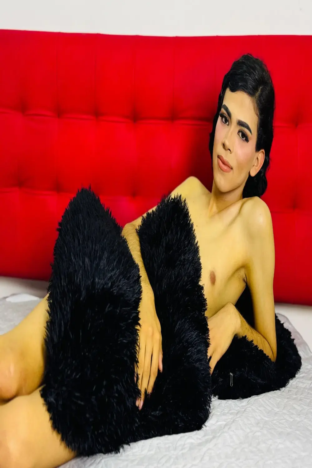 Mia_Collins7