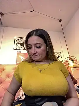 Stripchat Live Sex Cam of antonella87